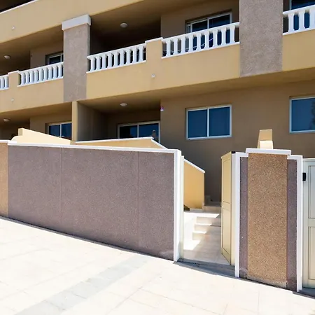 Lovely El Medano Apartment Granadilla De Abona
